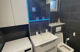 Apartament renovat modern, 3 camere, 65 mp cu parcare si boxa, Piata Astra