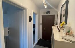 Apartament renovat modern, 3 camere, 65 mp cu parcare si boxa, Piata Astra