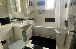 Apartament cu 3 camere, 60mp, 2 garaje, zona Petrom