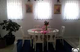 Apartament in vila pe doua nivele, 110 mp, zona Florilor! Mobilat! Imobil 2014!