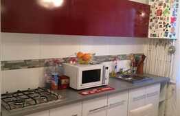 Vanzare 3 camere, 65 mp, balcon, izolat termic, etaj intermediar, zona Profi!