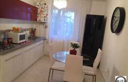Vanzare 3 camere, 65 mp, balcon, izolat termic, etaj intermediar, zona Profi!