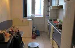 Apartament de vanzare, 2 camere, 64 mp, etaj intermediar, zona Gh. Dima!