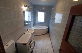 Apartament 2 camere decomandate, 54 mp, etaj intermediar, zona Muzeul Apei