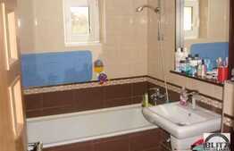 4 camere de vanzare, 80 mp utili, etaj intermediar, mobilat, 2 parcari