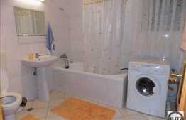 3 camere, 112 mp utili, zona Oncos, terasa 12 mp, garaj si boxa