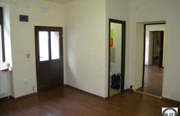 Apartament de inchiriat, 3 camere, la casa, 2 locuri de parcare, Pta. Unirii!