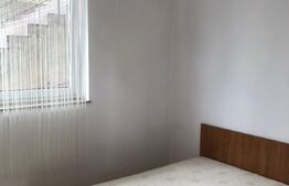 Apartament 4 camere, 70 mp, 2 locuri de parcare,  zona Hotel Premier 