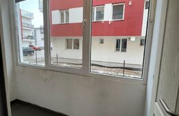 Apartament 3 camere, 54 mp, parcare, zona Eroilor 