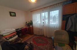 Apartament cu 4 camere decomandat, 76mp, cu balcon, zona Bucium