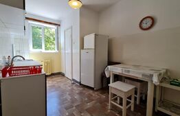 Apartament cu 2 camere, 70 mp, parcare, curte interioara, zona Centrala