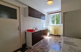 Apartament cu 2 camere, 70 mp, parcare, curte interioara, zona Centrala