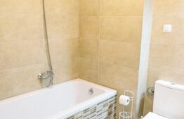 Apartament de 2 camere, etaj intermediar, 57mp, parcare, zona Centrala/ Eroilor