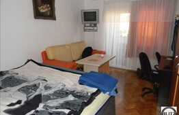 Apartament 3 camere, 65 mp utili, boxa la bubsol, zona Calea Floresti!