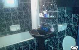 Apartament cu 3 camere, 67 mp utili, decomandat, loc parcare si boxa la subsol