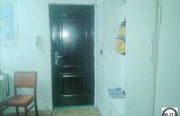 Apartament cu 3 camere, 67 mp utili, decomandat, loc parcare si boxa la subsol