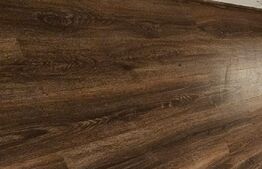 Apartament 3 cam, 74 mp, 2 bai, gradina 45 mp, parcare, zona Sub Cetate