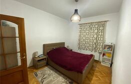 Corp de casa 4 camere, 130 mp, strada De Mijloc