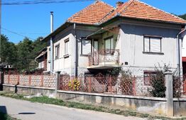 Casa individuala de vanzare in Mera, 150 mp utili si 840 mp de curte
