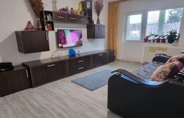 Apartament 3 camere, decomandat, etaj intermediar, 2 bai, zona Tractorul