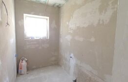 Unitate duplex, 120 mp, 305 mp teren total, zona strazii Voronet