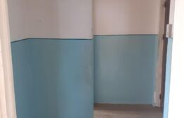 Apartament de 3 camere, 53mp, semidecomandat, renovabil, zona Sacele