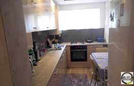 Apartament de vanzare, 3 camere, 54 mp, etaj intermediar, zona strazii Bucium!