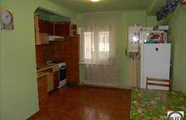 Apartament de vanzare, 4 camere, 91 mp, boxa la subsol, zona strazii Tasnad!