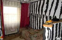 Apartament de vanzare, 4 camere, 91 mp, boxa la subsol, zona strazii Tasnad!