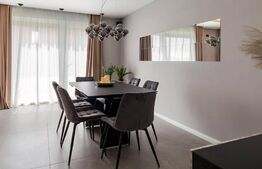 Duplex de lux 180 mp utili, 340 mp teren, Voronet