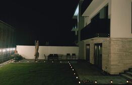 Duplex de lux 180 mp utili, 340 mp teren, Voronet