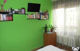 Apartament de vanzare, 2 camere, 57 mp, etaj intermediar, cu parcare inclusa!