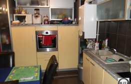 Apartament de vanzare, 2 camere, 57 mp, etaj intermediar, cu parcare inclusa!