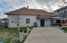 Casa cuplata, 2 camere, Dambu Rotund 