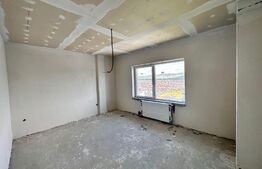 Apartament 3 camere, 66mp, semifinisat, pod extra, zona Teilor