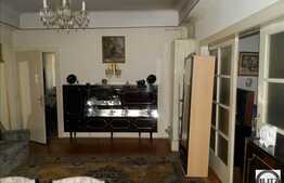 Apartament 3 camere, 107 mp utili, garaj, boxa la subsol, zona Piata Unirii