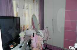 De vanzare, 2 camere, 40 mp, etaj intermediar, boxa, parcare, zona Horea!