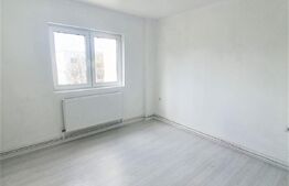 Apartament cu 3 camere, zona Retezat