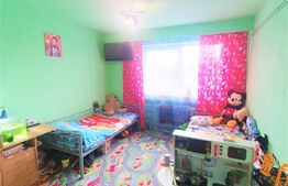 Apartament spatios cu 3 camere, 68 mp, zona strazii Bucium