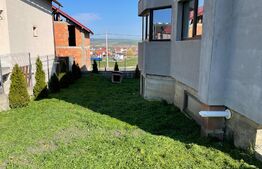 Casa pretabilă pentru locuit/birou, 4 camere, 140 mp, 500 mp curte, zona Dezmir
