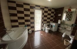 Casă individuală 5 camere, 206 mp, curte 647 mp, situată în Suceagu