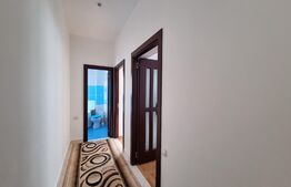 Apartament cu 3 camere, 80 mp, parcare, gradina,  Zorilor