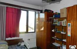 Apartament de vanzare, 2 camere, 43 mp, etaj intermediar, zona strazii Horea!