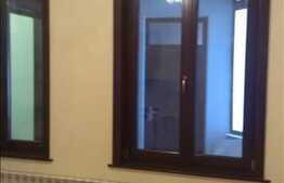 2 camere, 100 mp utili, balcon, superfinisat,zona Cuza Voda!