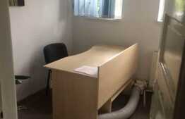 Apartament de vanzare, 3 camere, 68 mp, boxa la subsol, zona 21 Decembrie!