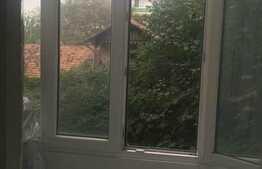 Apartament de vanzare, 3 camere, 68 mp, boxa la subsol, zona 21 Decembrie!