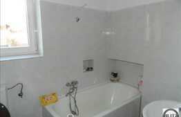 Apartament de vanzare, 3 camere, 68 mp, boxa la subsol, zona 21 Decembrie!