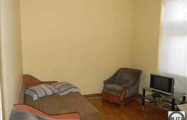 Apartament de vanzare cu 2 camere, 55 mp, boxa la subsol, zona zero a orasului!