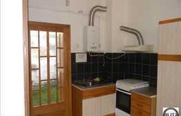 Apartament de vanzare cu 2 camere, 55 mp, boxa la subsol, zona zero a orasului!