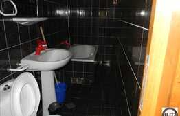 Apartament de vanzare cu 2 camere, 55 mp, boxa la subsol, zona zero a orasului!